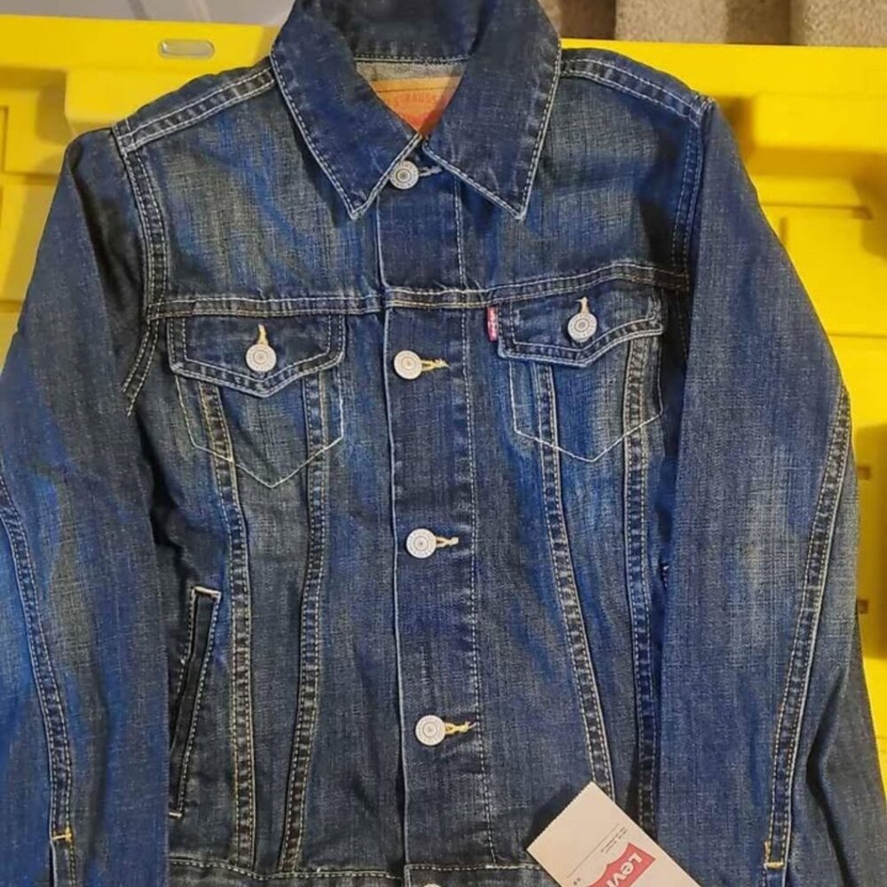 Levi Denim Jacket Youth Small NWT